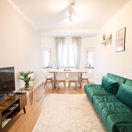 Peter Apartments - Wohnung 90Qm, 3 Schlafzimmer, Kueche, Wohnzimmer, Balkon, Netflix Фульда Экстерьер фото