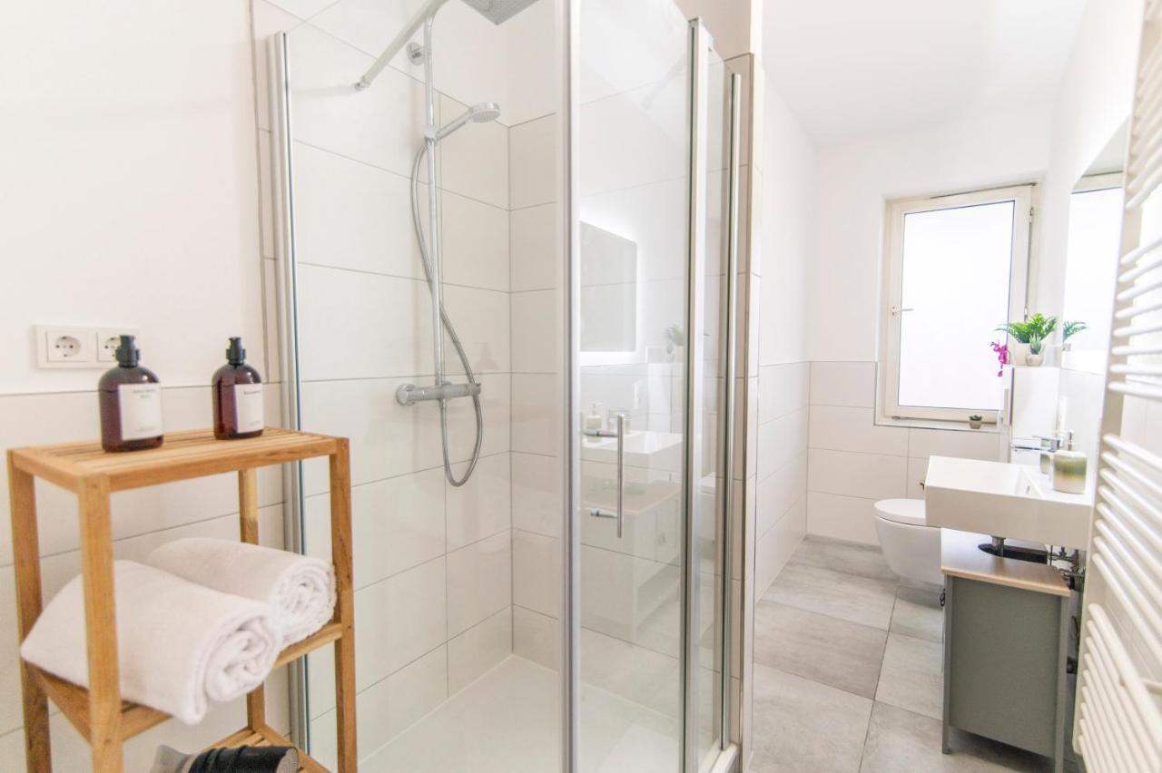 Peter Apartments - Wohnung 90Qm, 3 Schlafzimmer, Kueche, Wohnzimmer, Balkon, Netflix Фульда Экстерьер фото