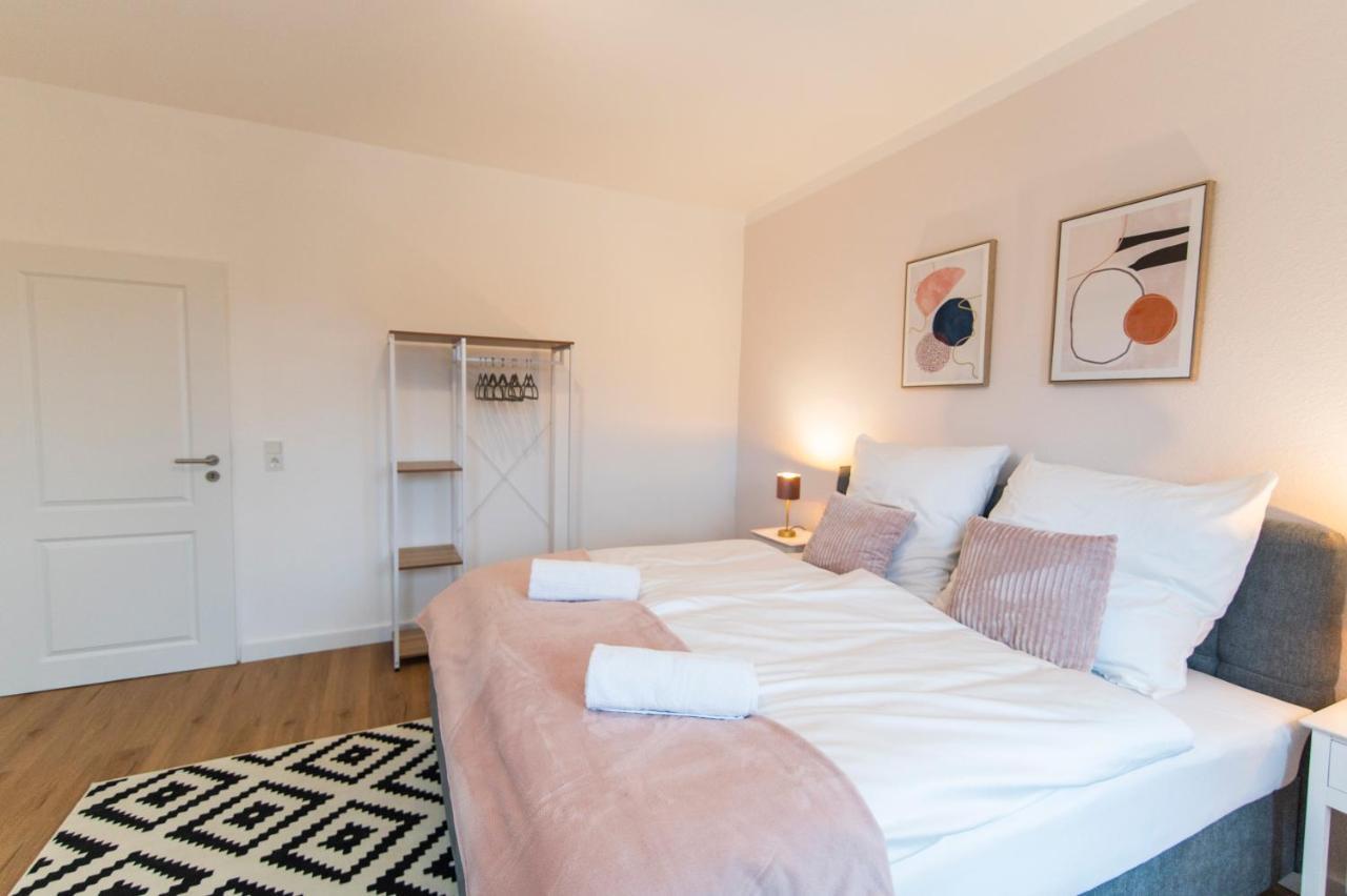 Peter Apartments - Wohnung 90Qm, 3 Schlafzimmer, Kueche, Wohnzimmer, Balkon, Netflix Фульда Экстерьер фото
