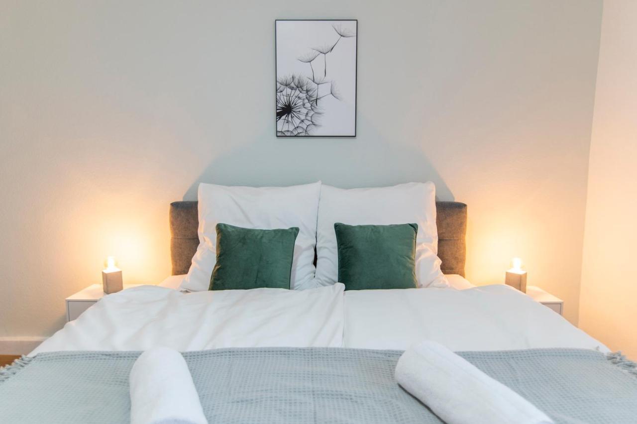 Peter Apartments - Wohnung 90Qm, 3 Schlafzimmer, Kueche, Wohnzimmer, Balkon, Netflix Фульда Экстерьер фото